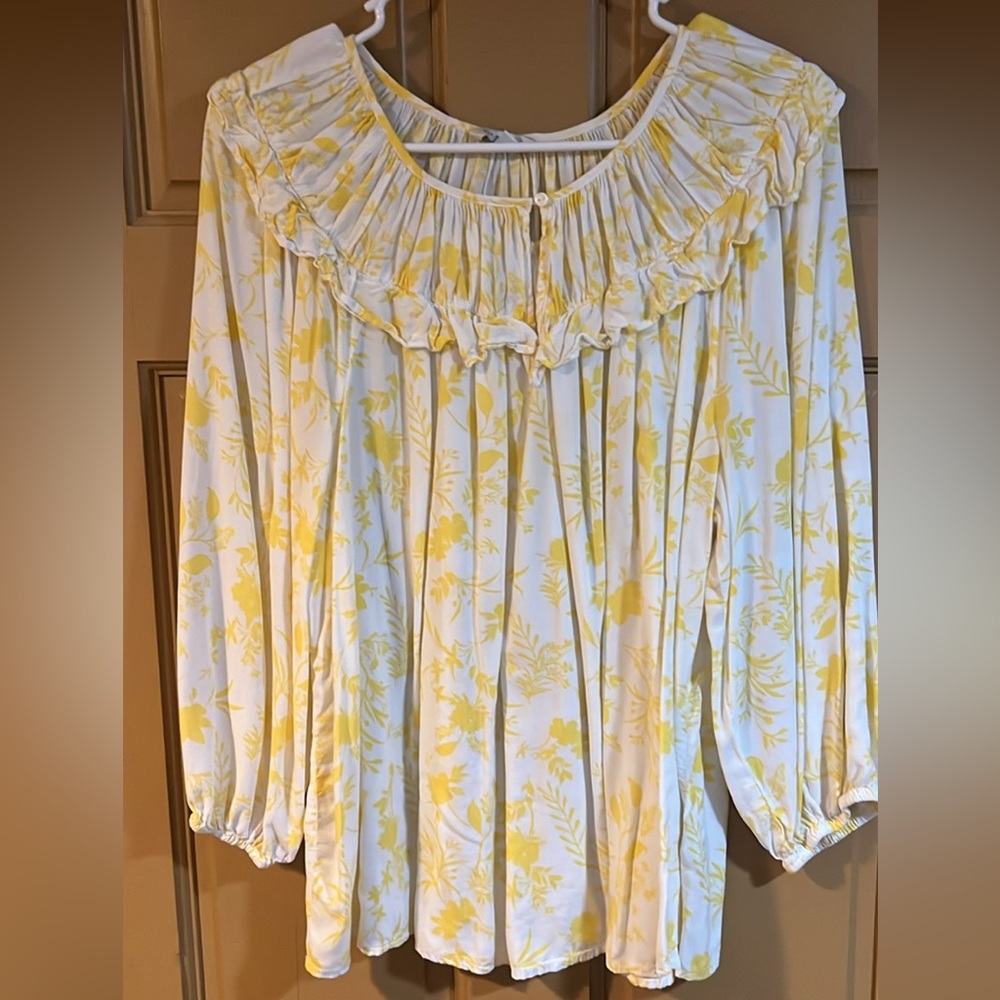 Floral Yellow and White Women's Top